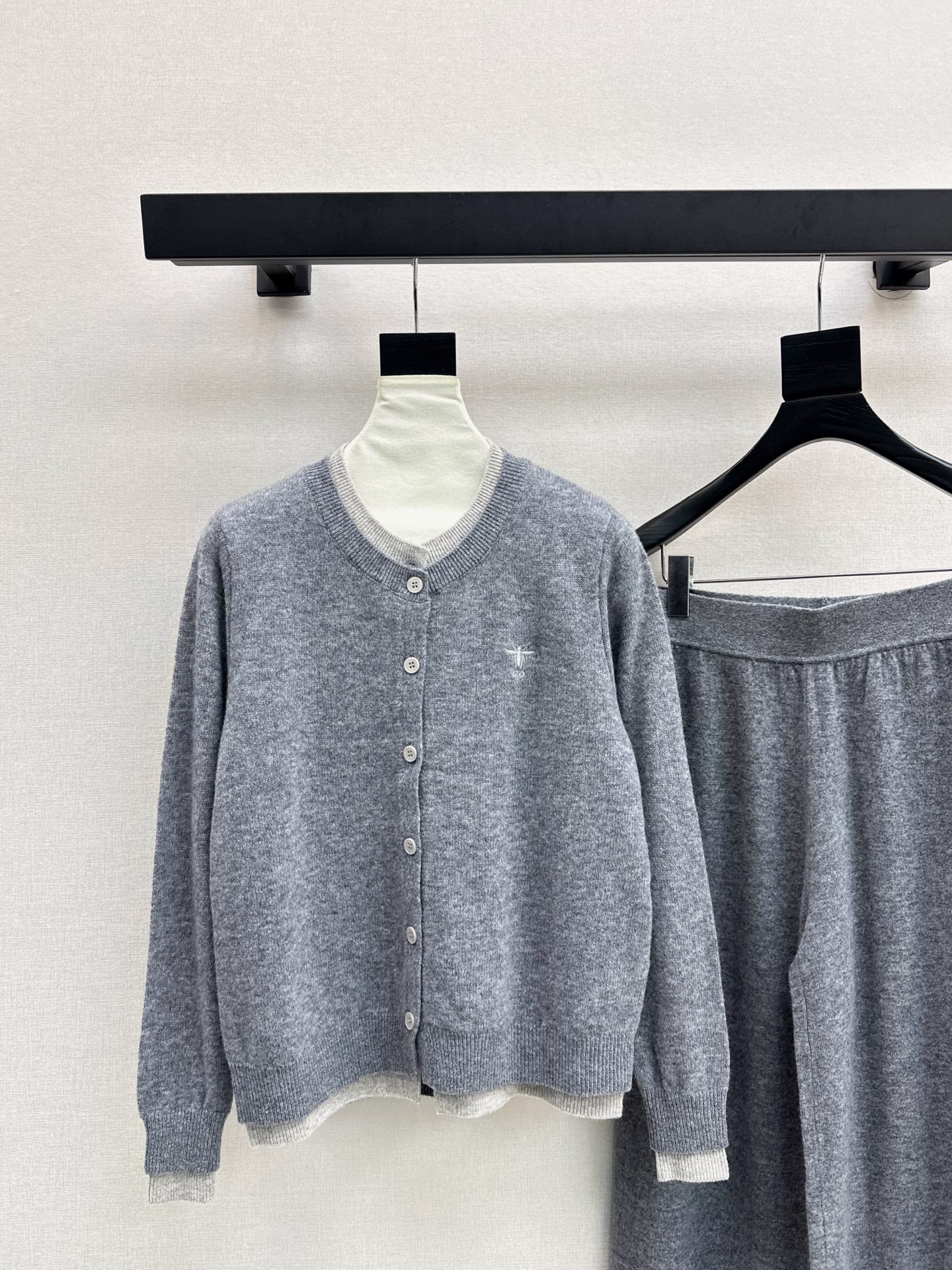 CD NEW Knitted set