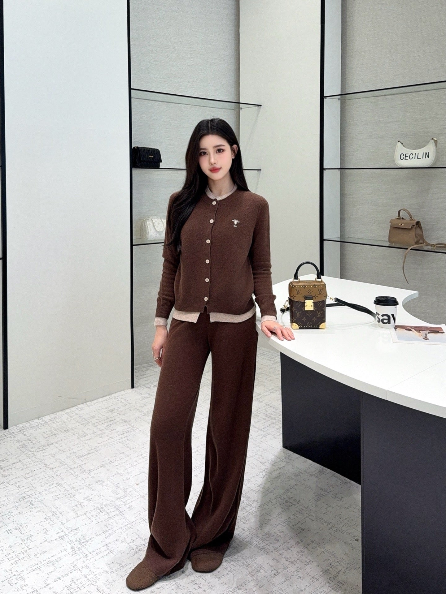 CD NEW Knitted set