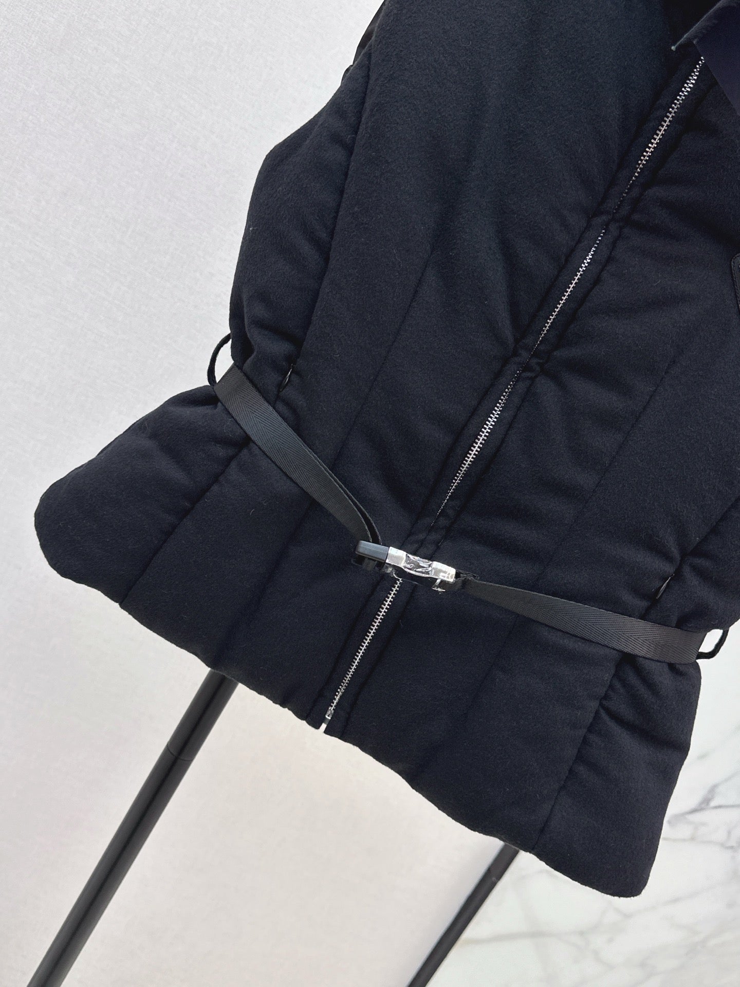 Pra NEW Down vest