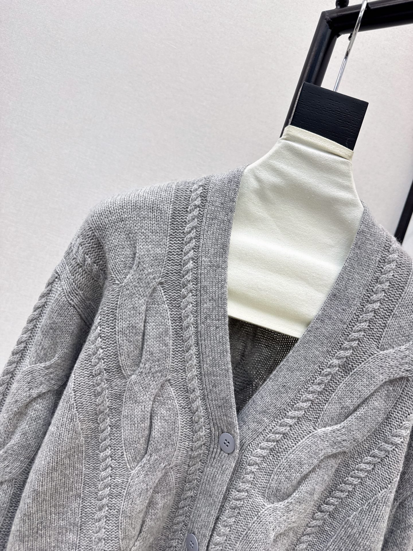 Max NEW wool cardigan
