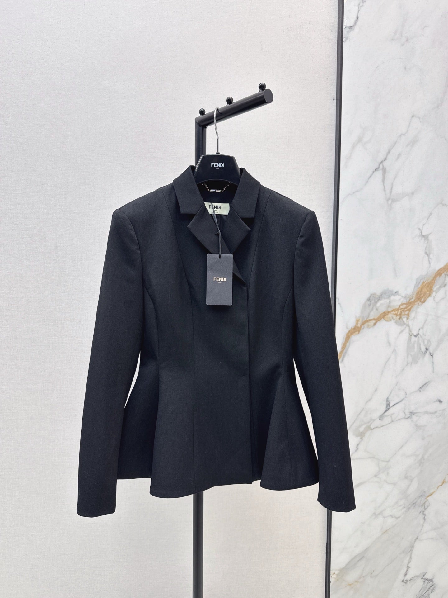 Fend NEW blazer
