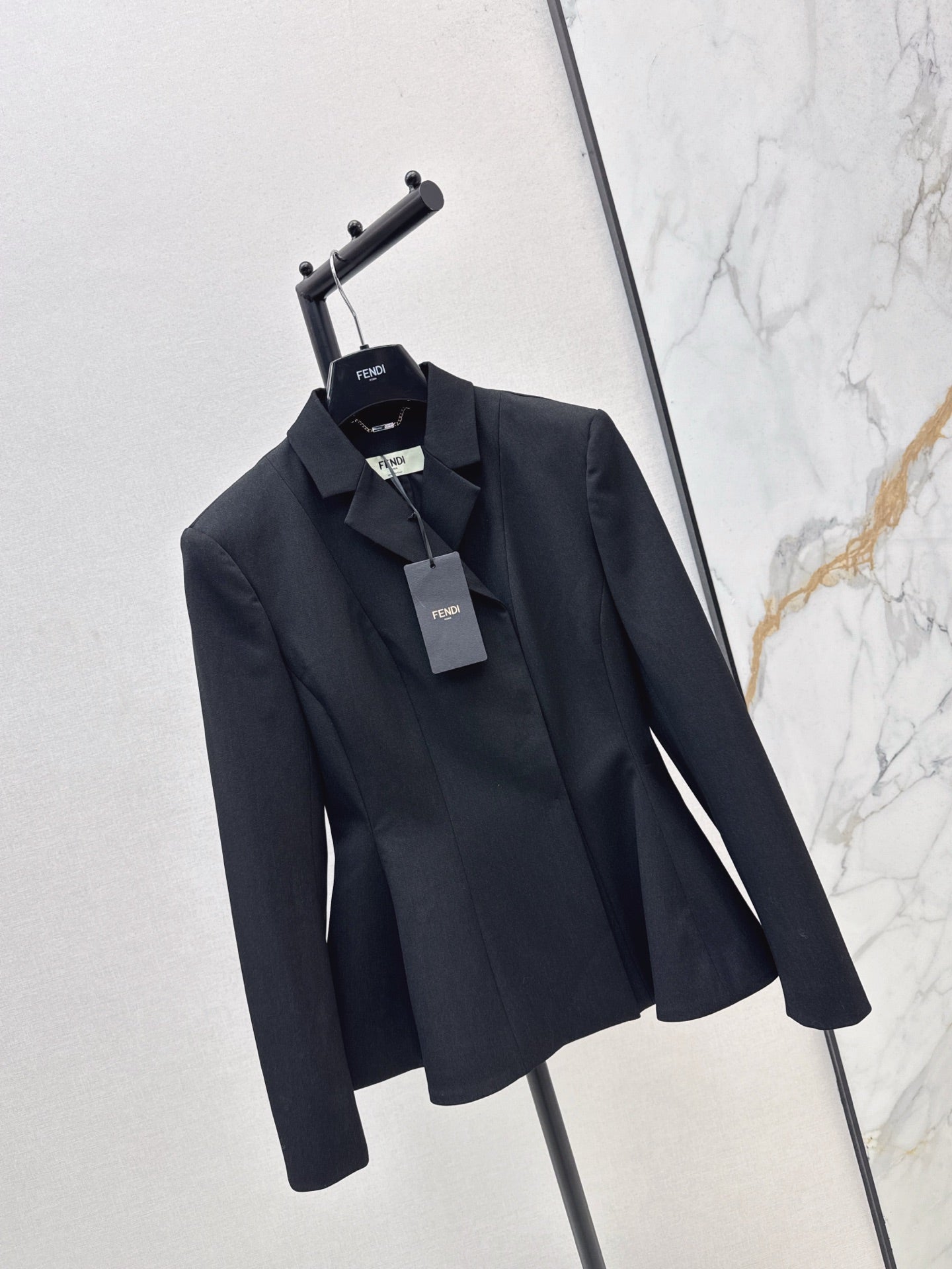 Fend NEW blazer