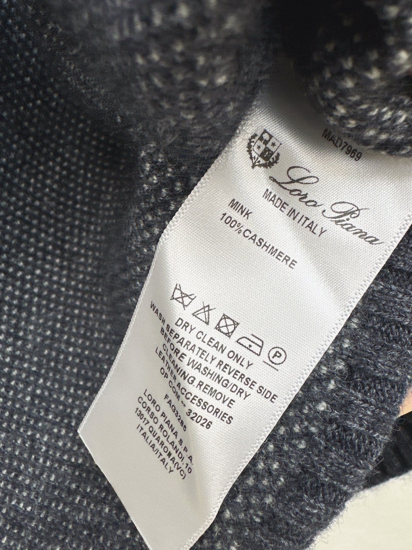 Loro NEW Cashmere suit