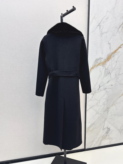 Fend NEW Handmade coat