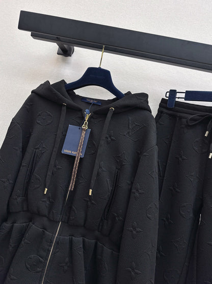 Louis NEW Embossed Letter Set