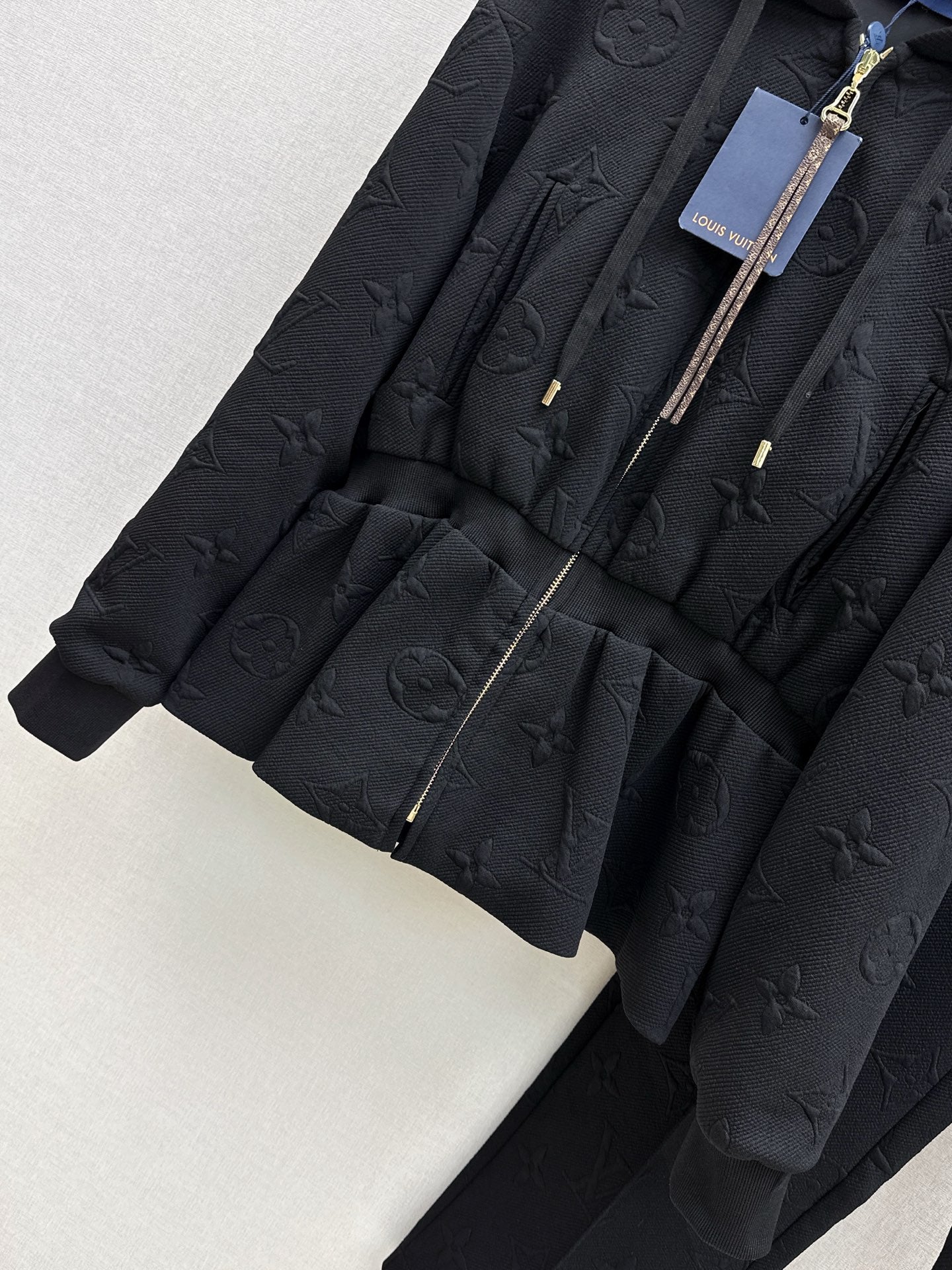 Louis NEW Embossed Letter Set