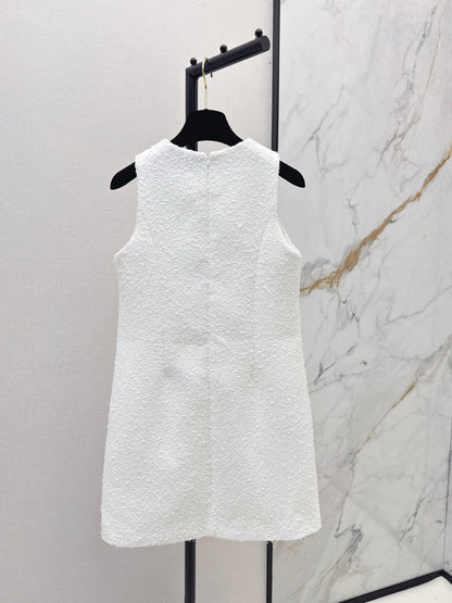 Chan NEW Sleeveless dress