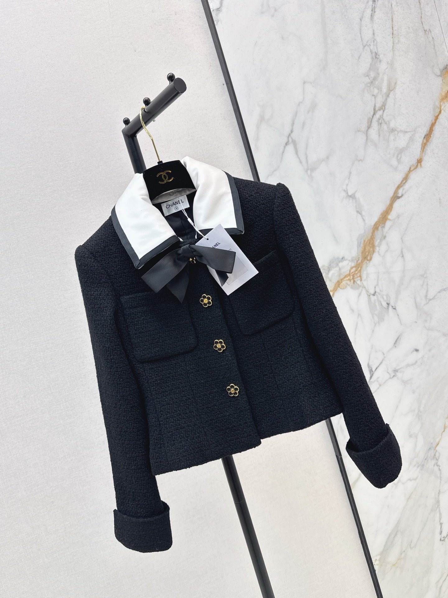 Chan NEW lapel jacket