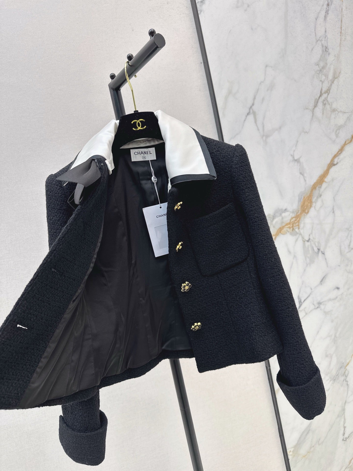 Chan NEW lapel jacket