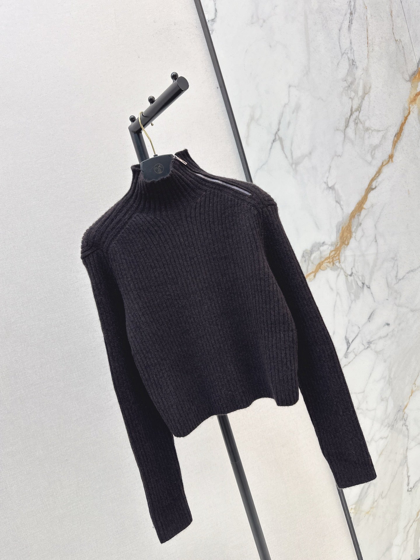 Herm NEW wool sweater