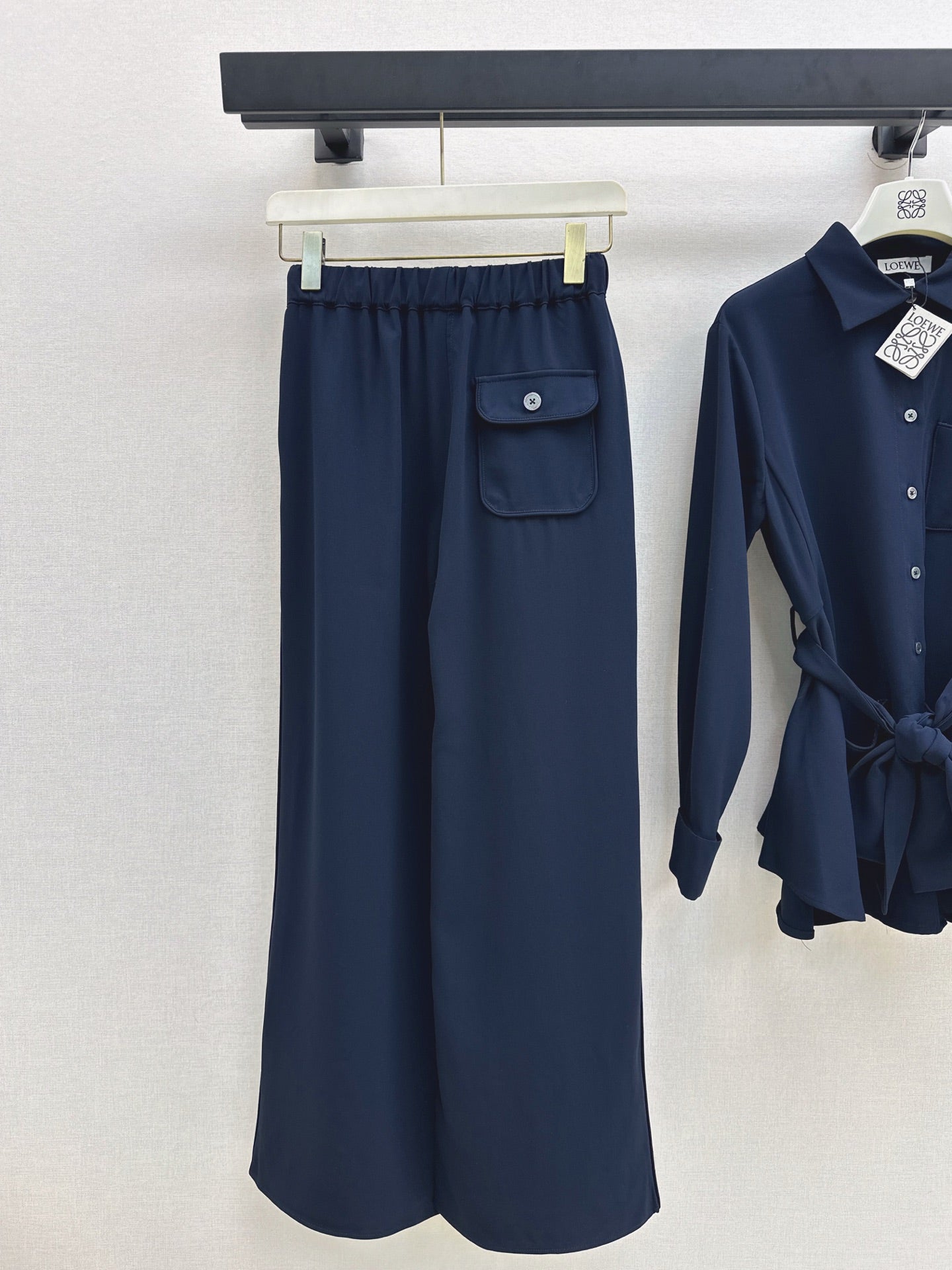 Loe NEW Straight pants