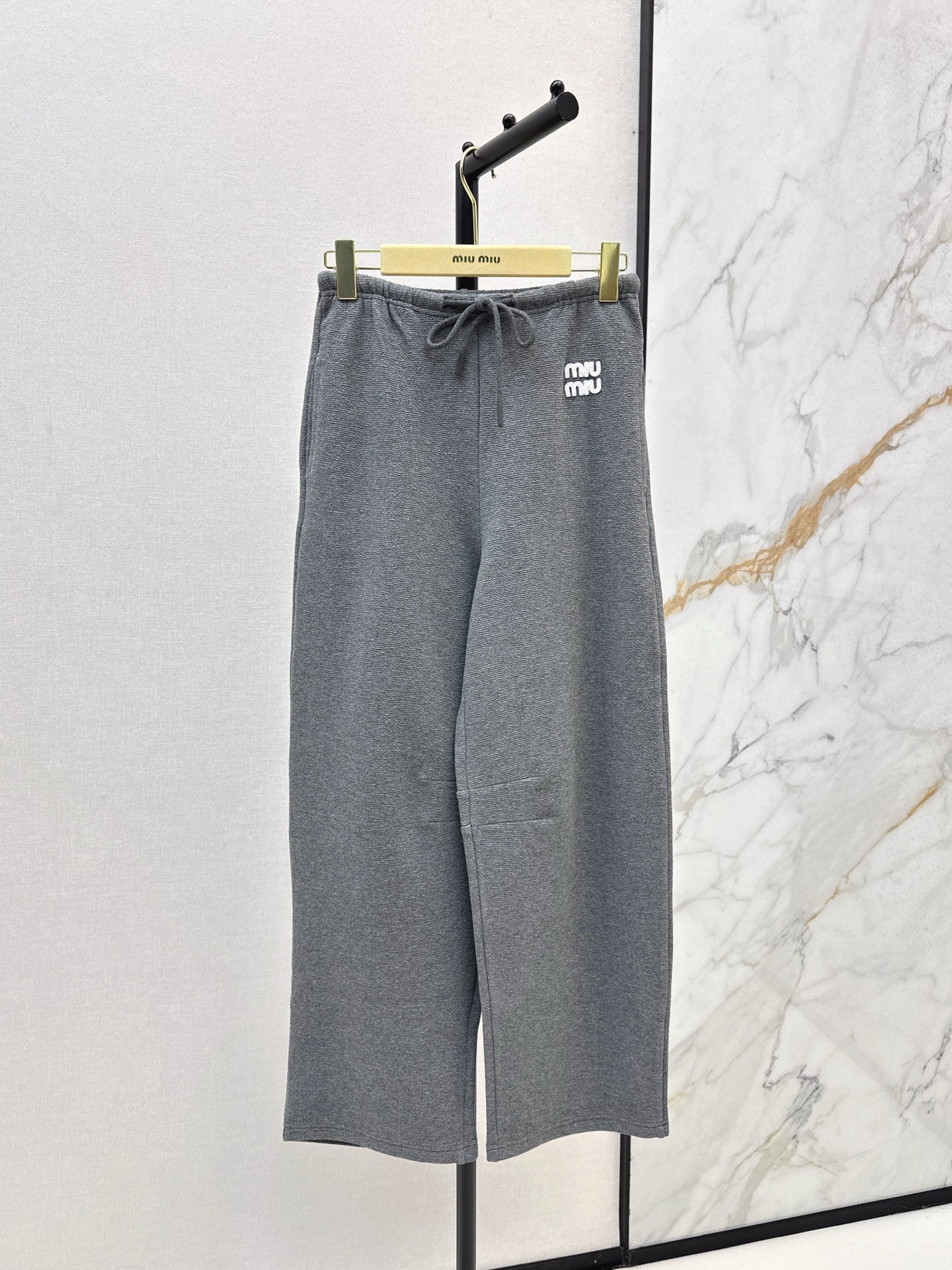 Miu NEW sweatpants