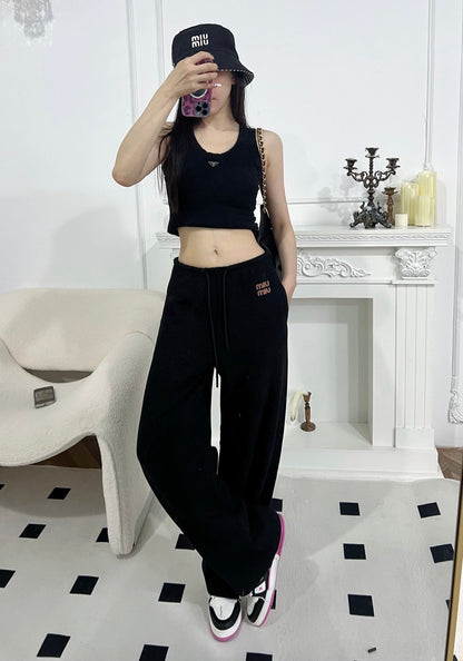 Miu NEW sweatpants