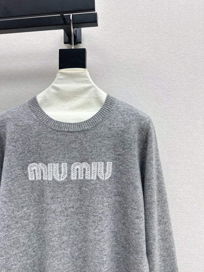 MIU NEW sweater