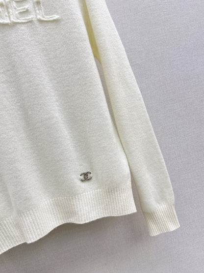 Chan NEW knitted sweater