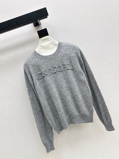 Chan NEW knitted sweater