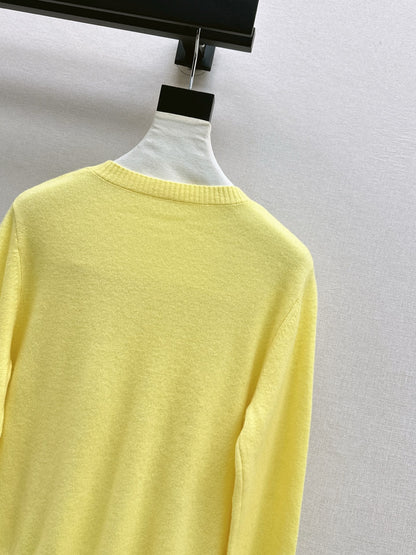 Chan NEW knitted sweater