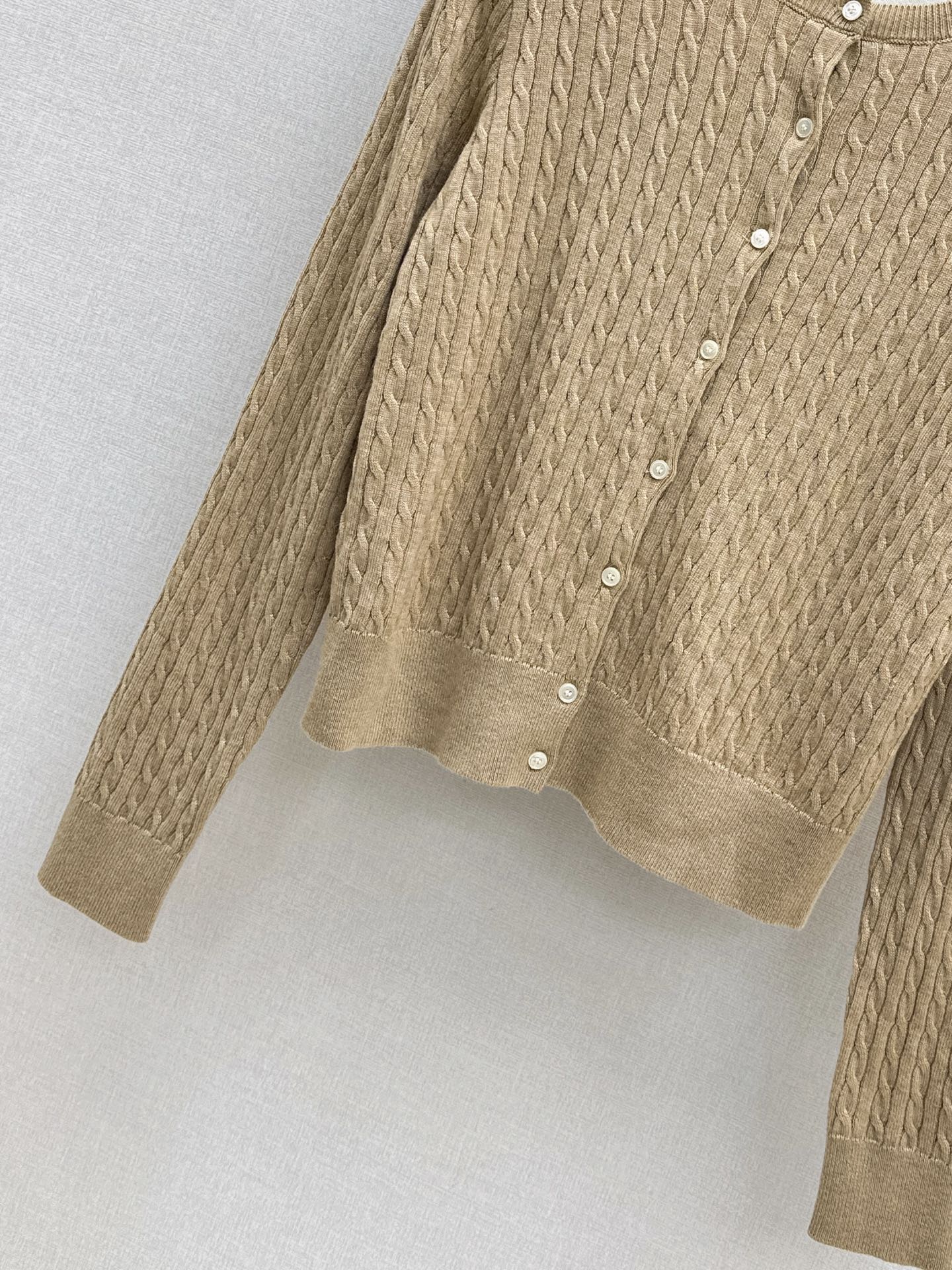 Ral NEW knitted cardigan