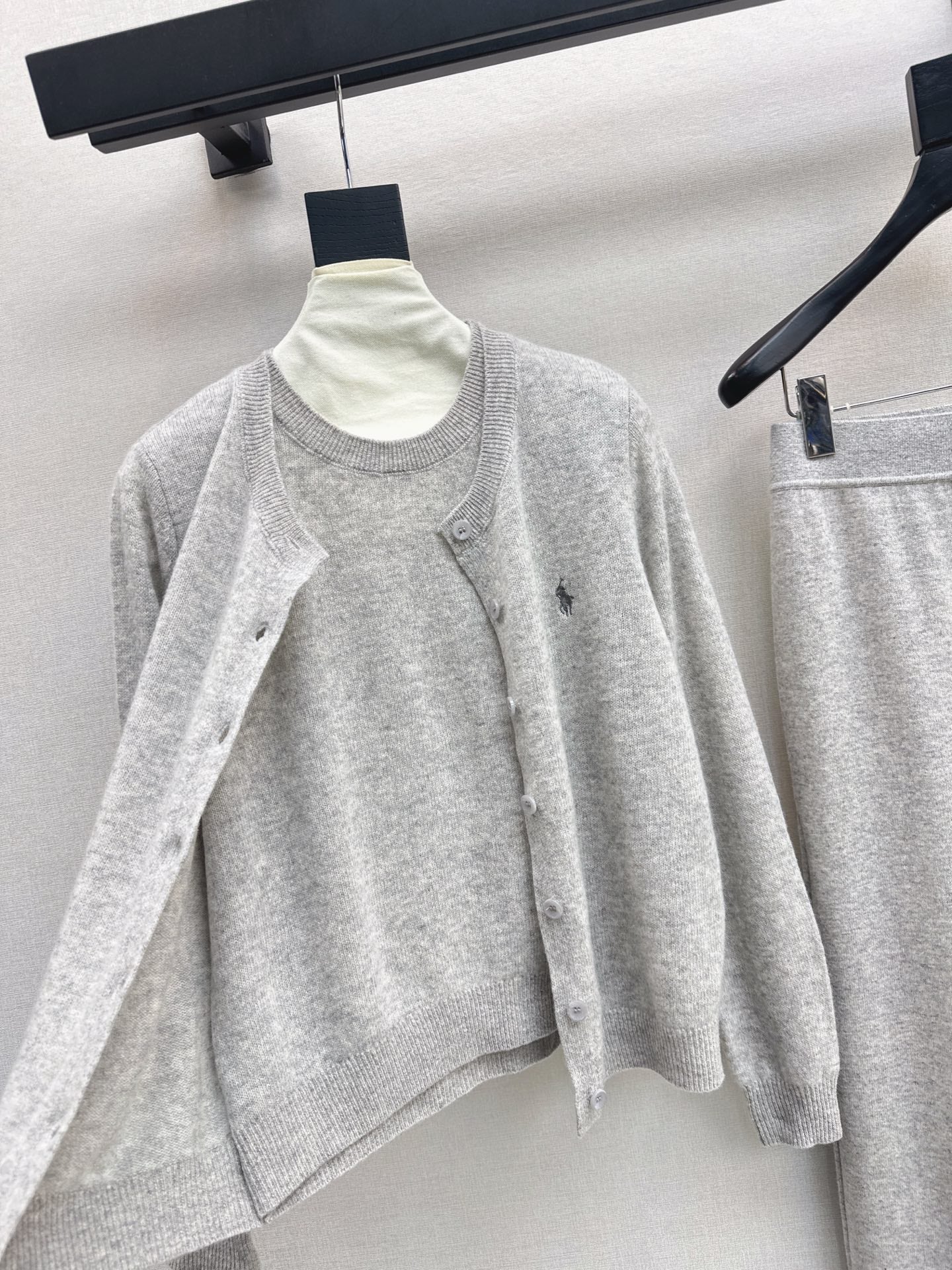 Ral NEW knitted suit