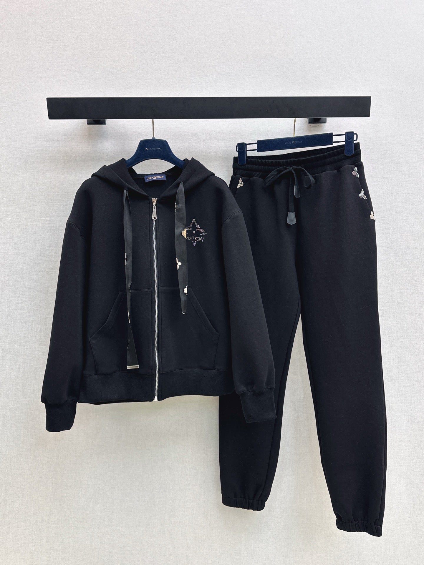 Louis NEW trendy suit