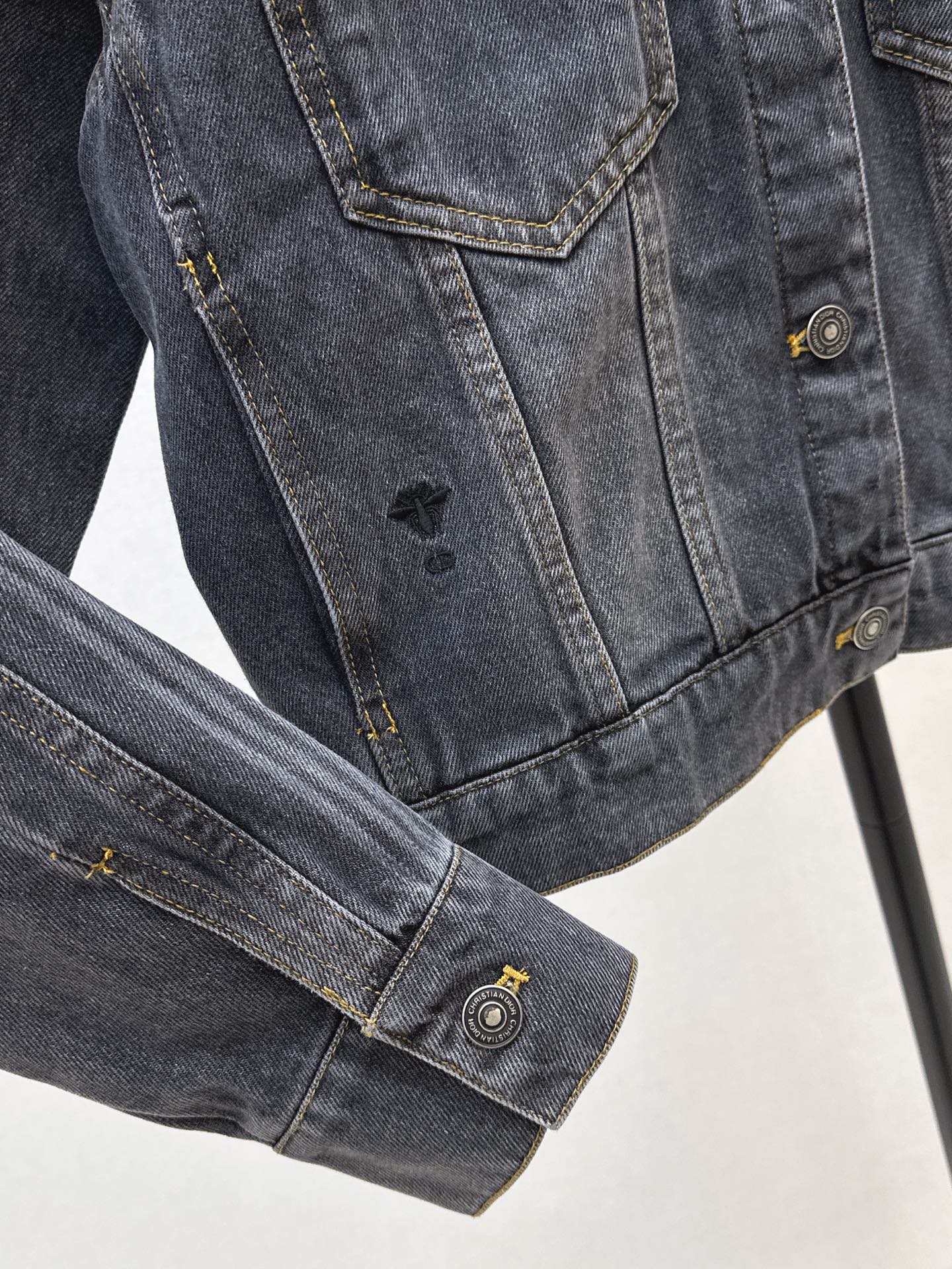 CD NEW lapel denim jacket