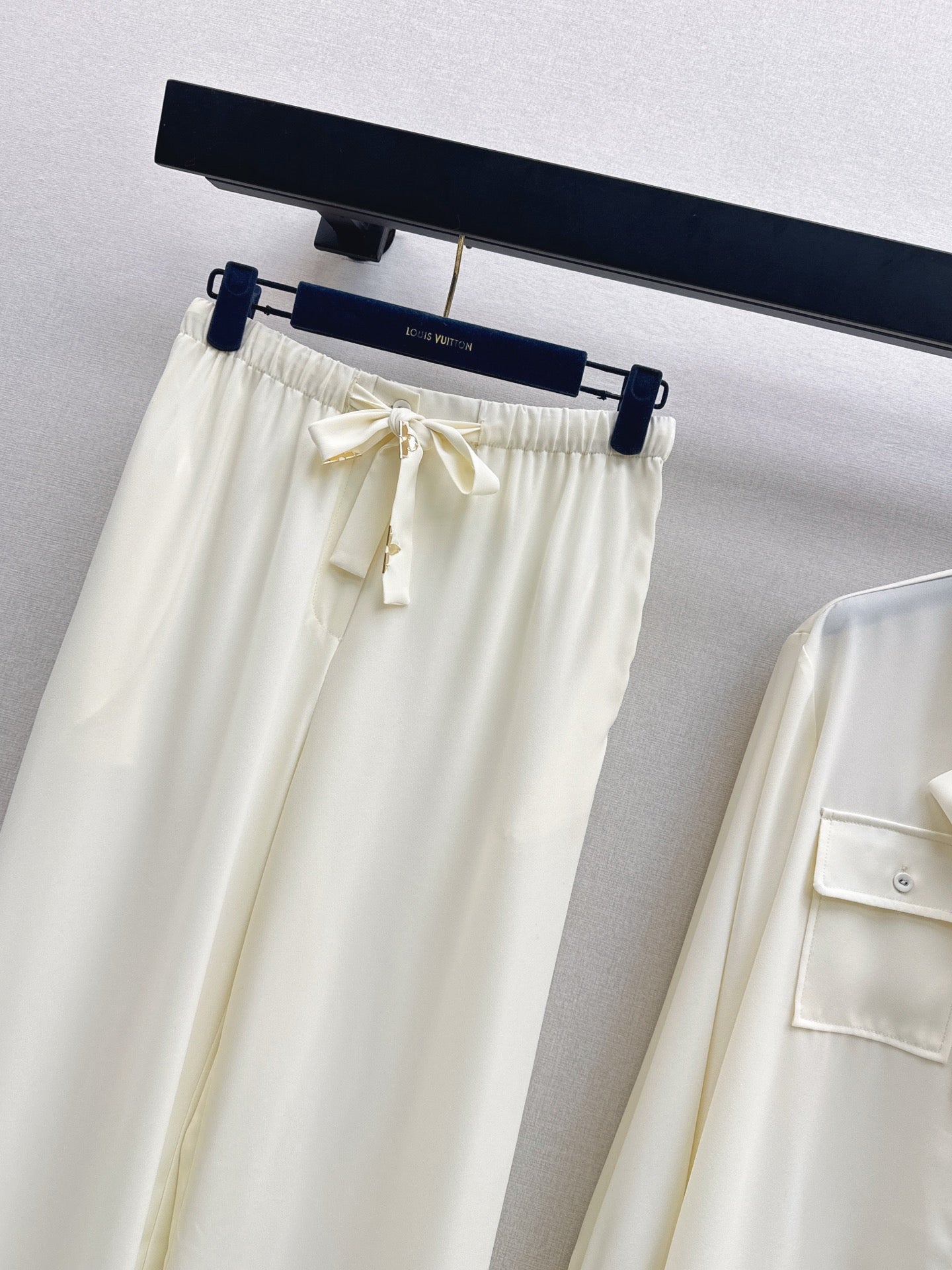 Louis NEW Temperament suit