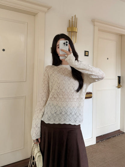 Chan NEW Crew neck sweater