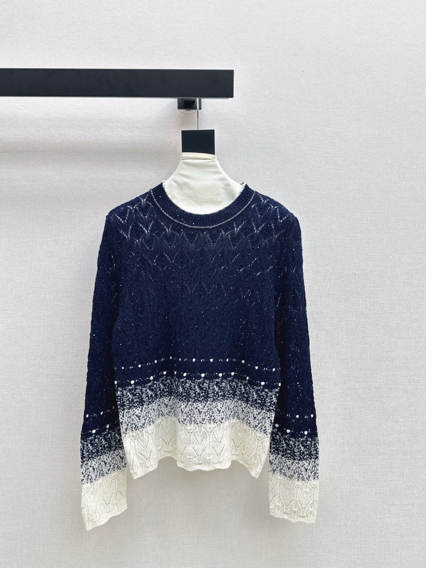 Chan NEW Crew neck sweater