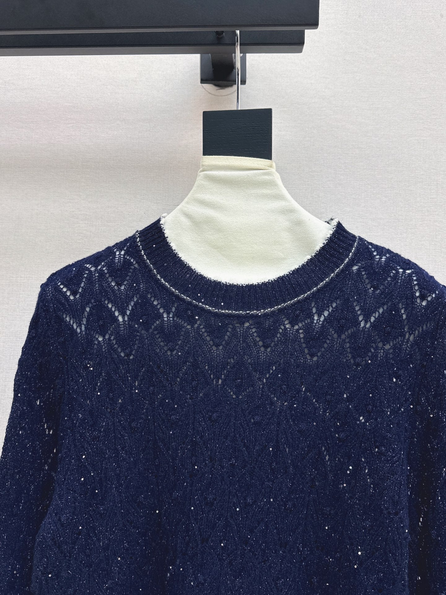 Chan NEW Crew neck sweater