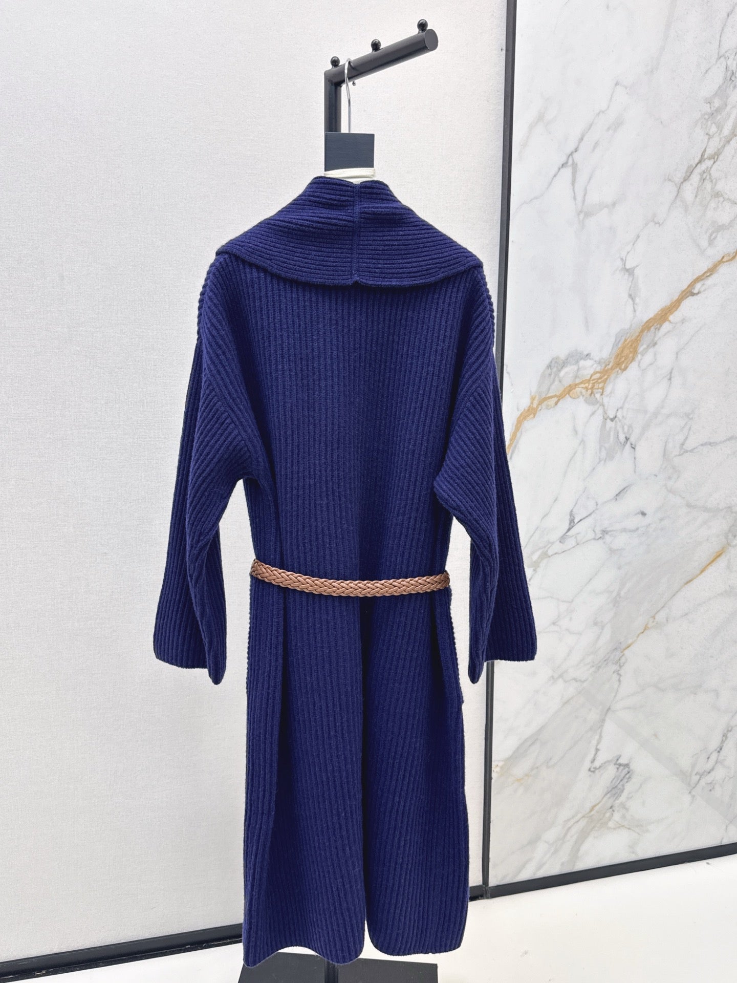 Brune NEW knitted coat