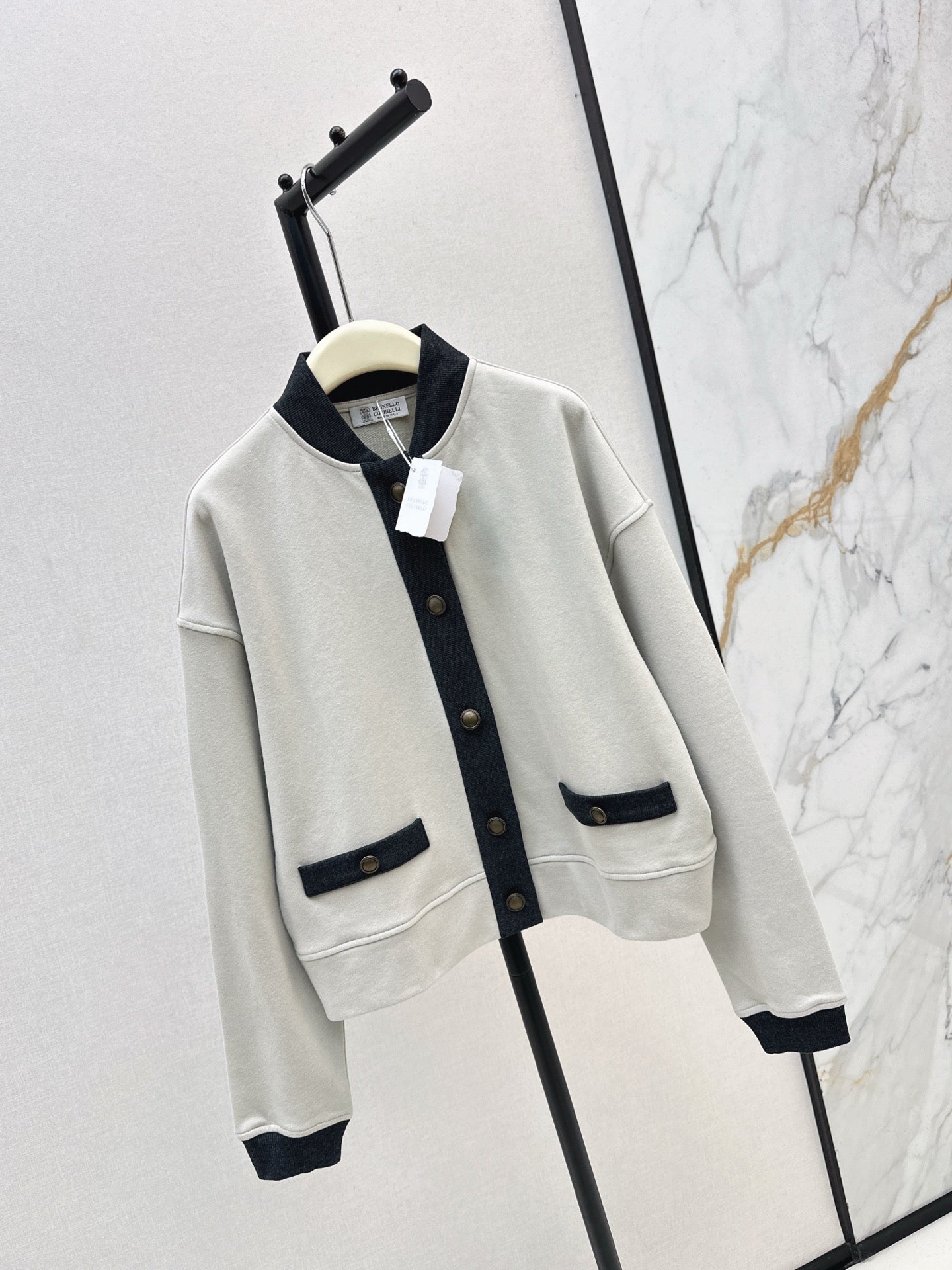 Brune NEW sweatshirt