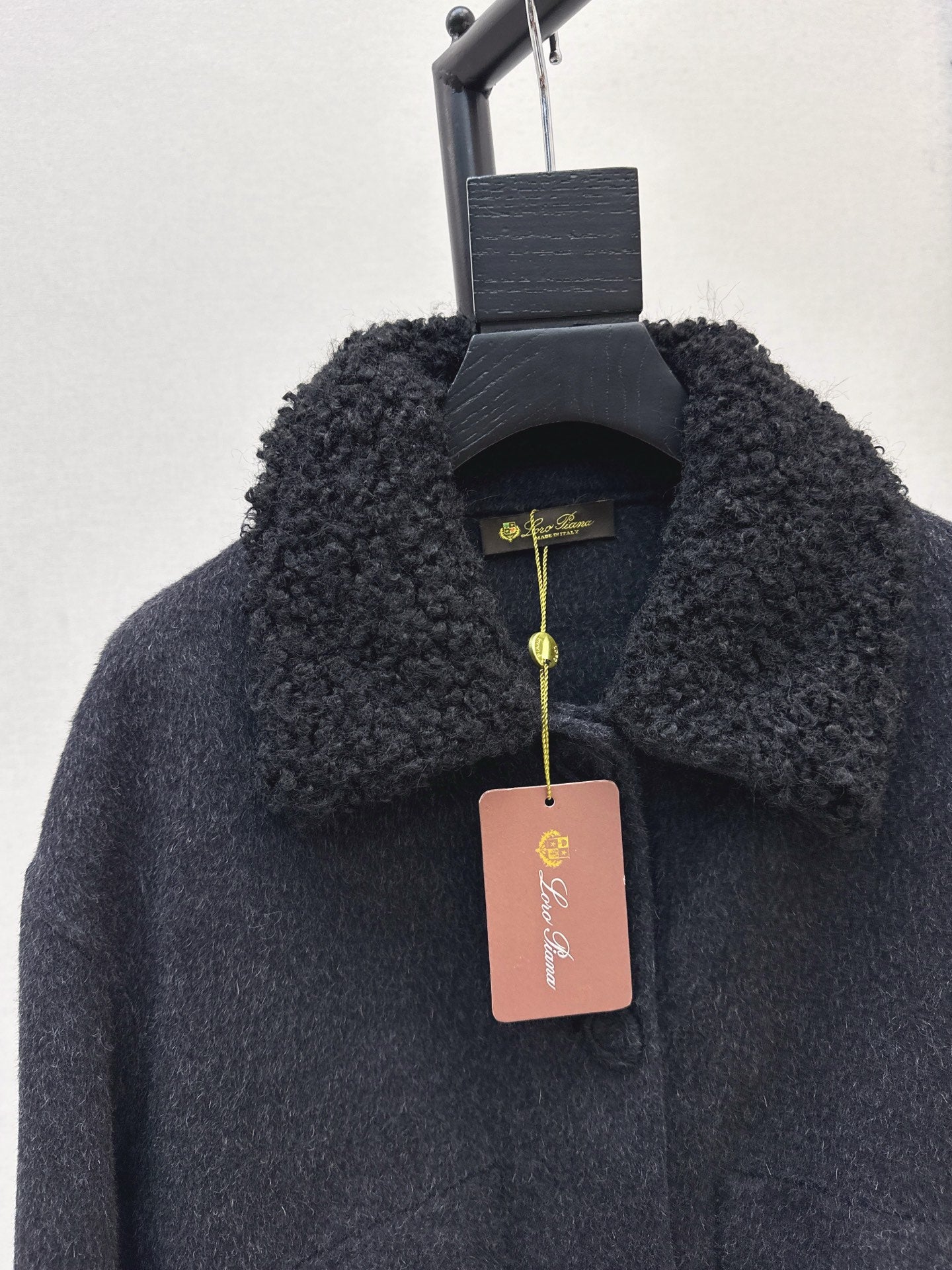 Loro NEW woolen coat