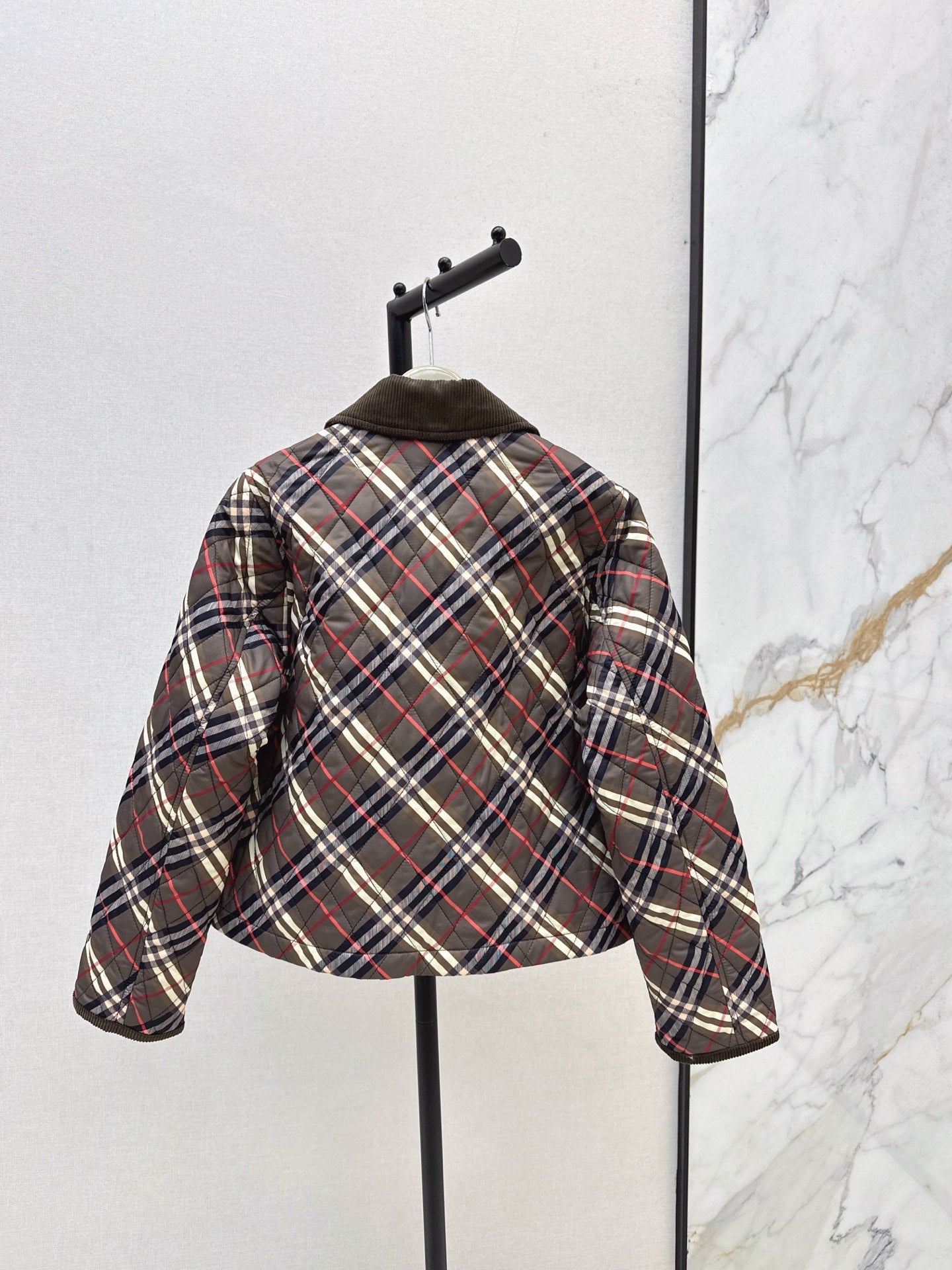 Bur NEW plaid jacket