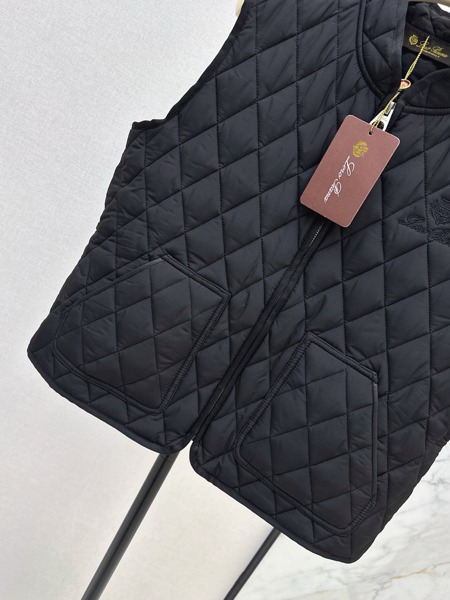 Loro NEW Padded vest