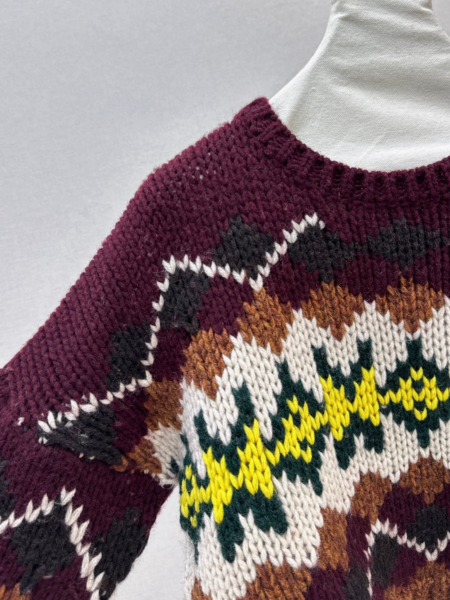 Ce1i NEW wool sweater