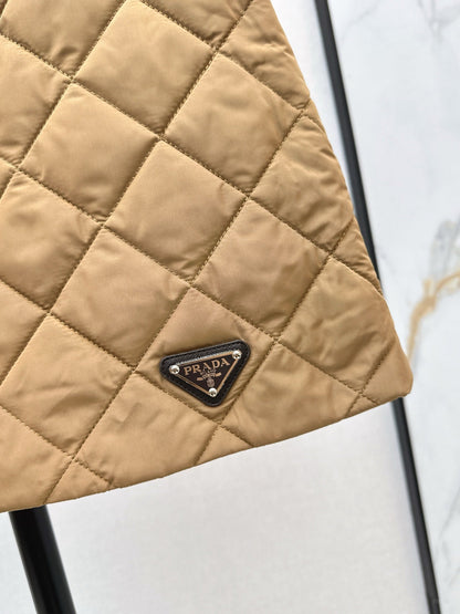 Pra NEW Diamond-patterned skirt