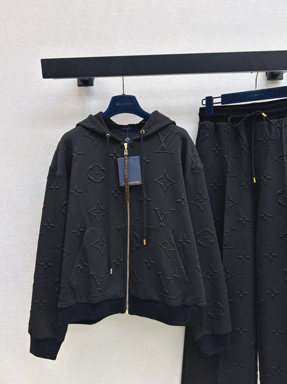 Louis NEW sports suit