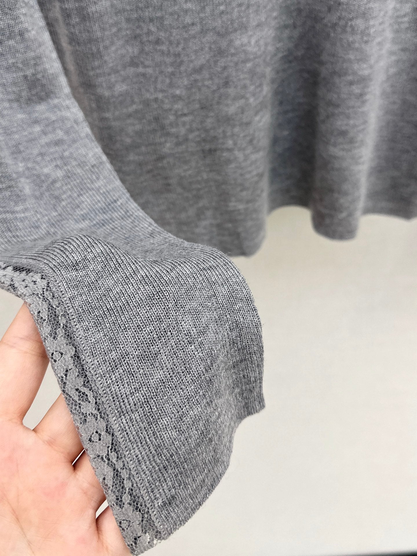 Es NEW Lace base shirt