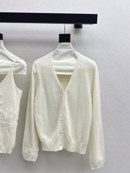 Chan NEW Lace knit suit