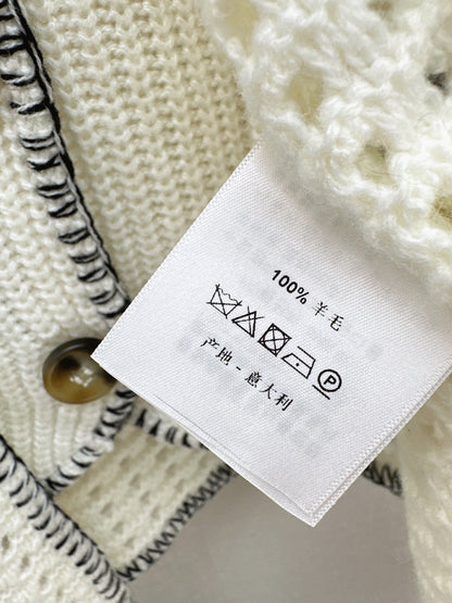 Chan NEW Hollow knit suit