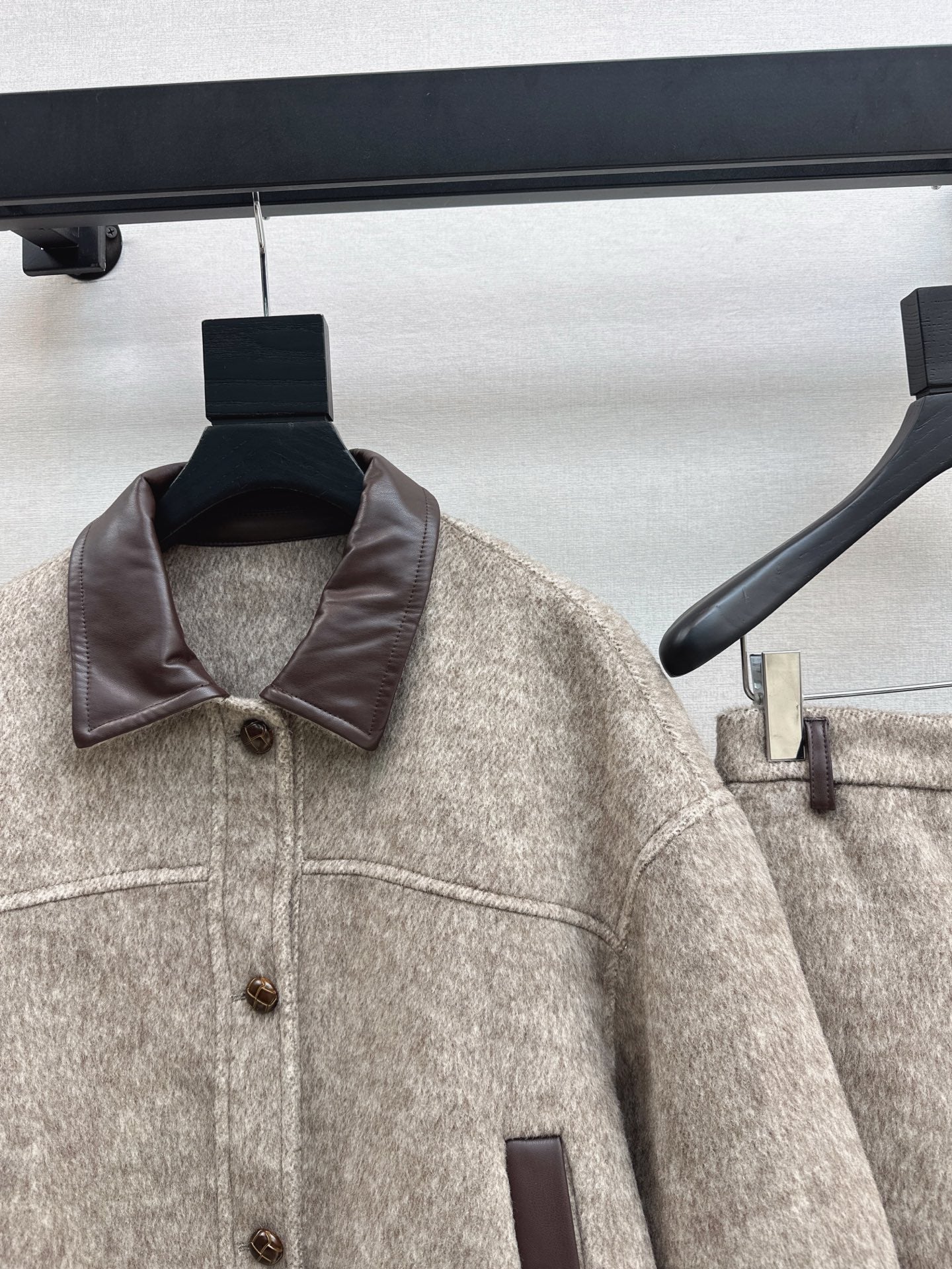 Brune NEW  wool suit