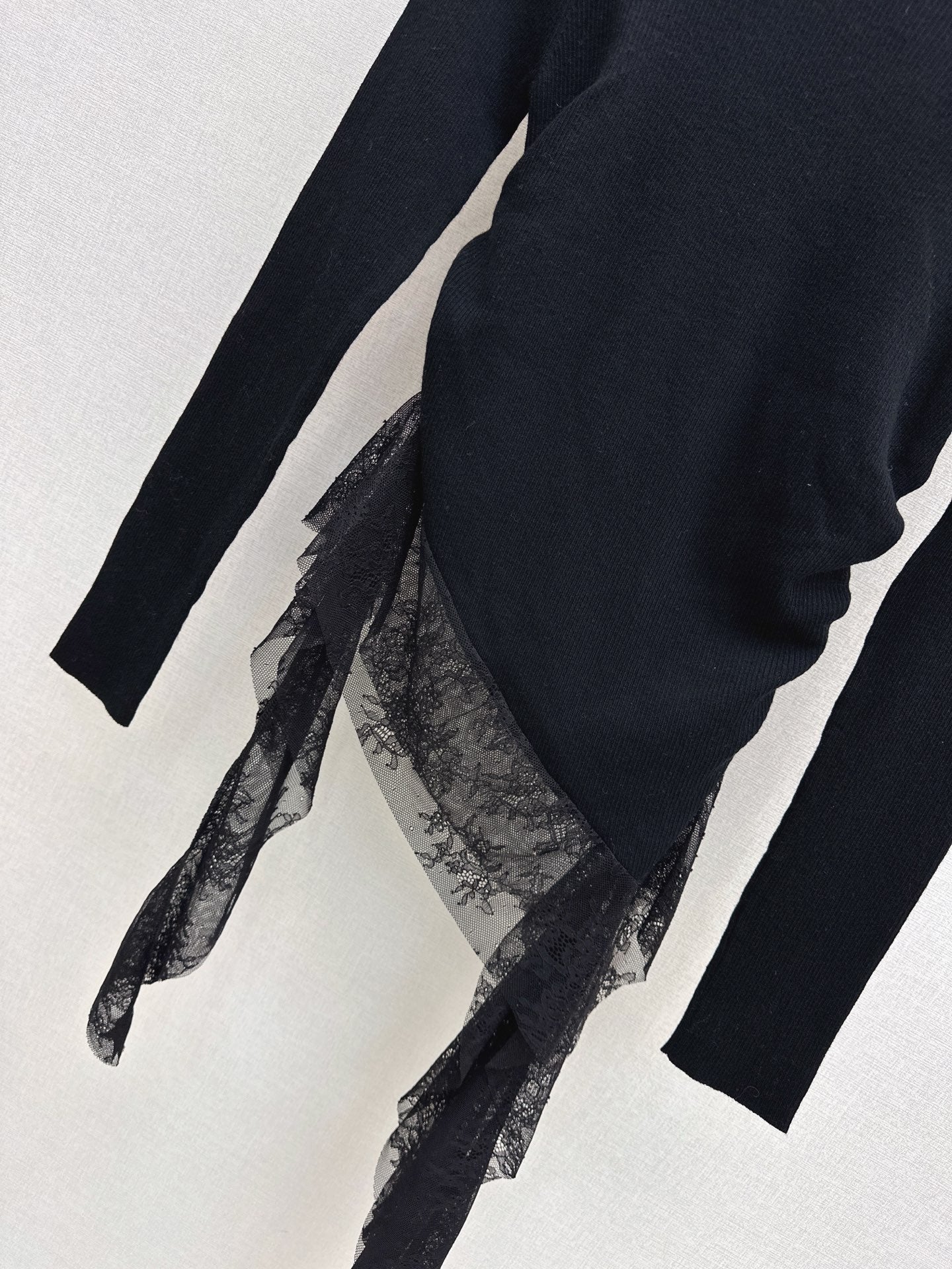 Miu NEW Lace sweater