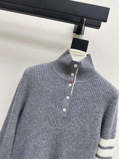 Thom NEW knitted sweater