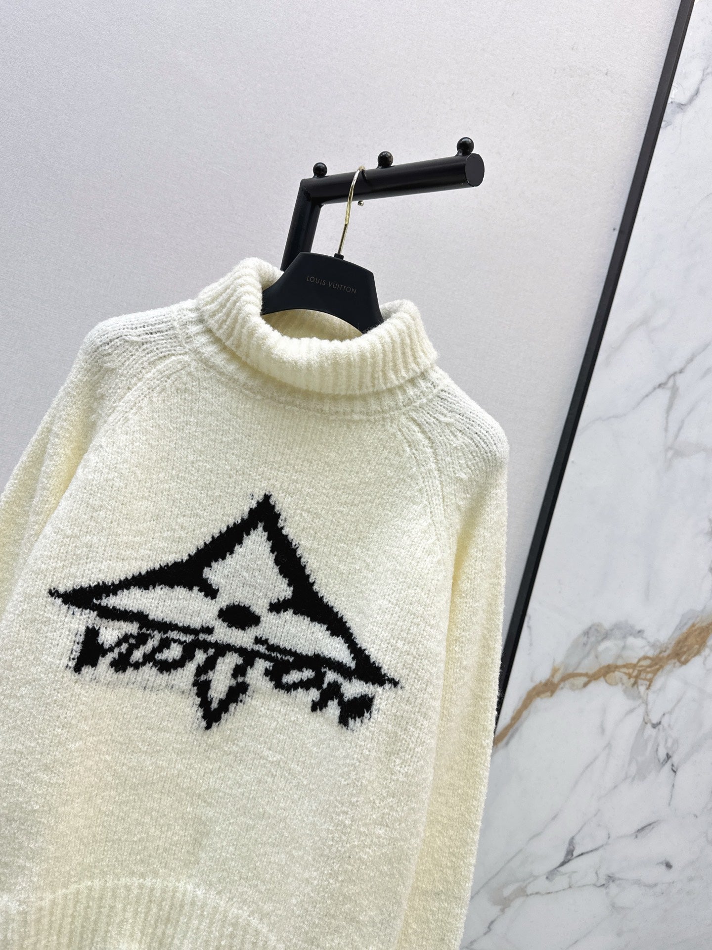 Louis NEW Turtleneck sweater