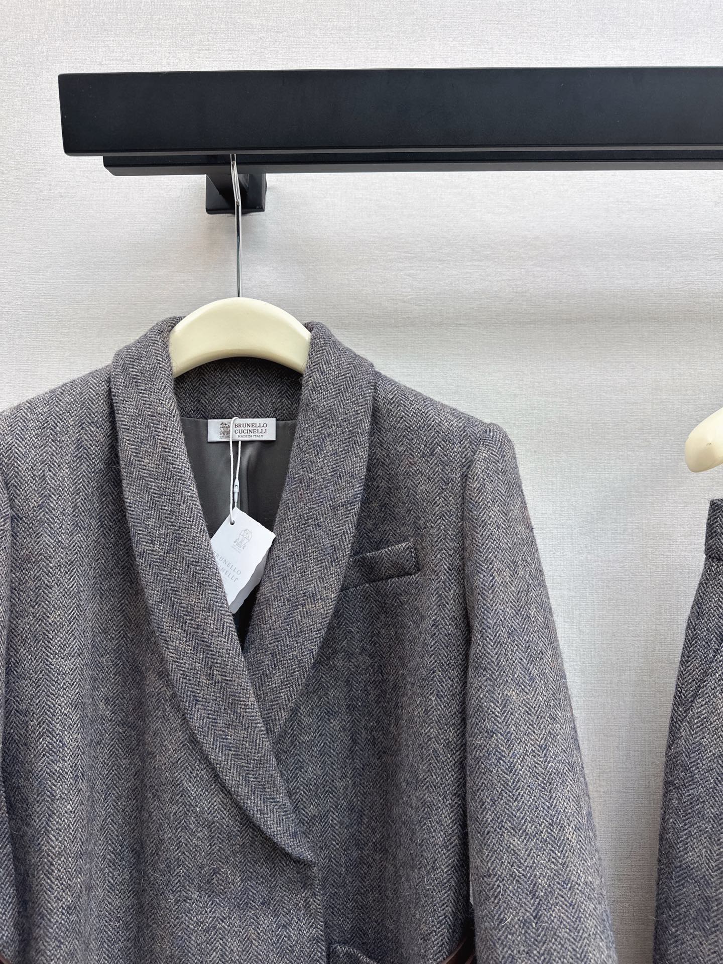 Brune NEW Belted blazer