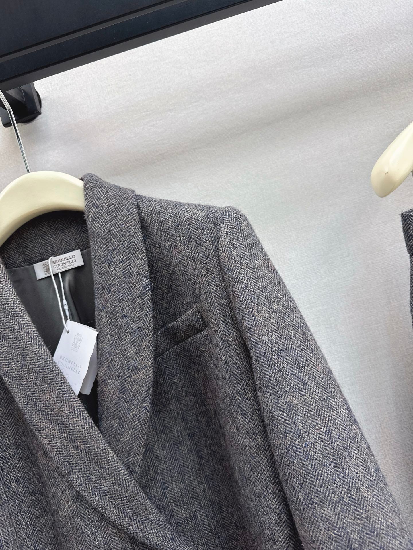 Brune NEW Belted blazer