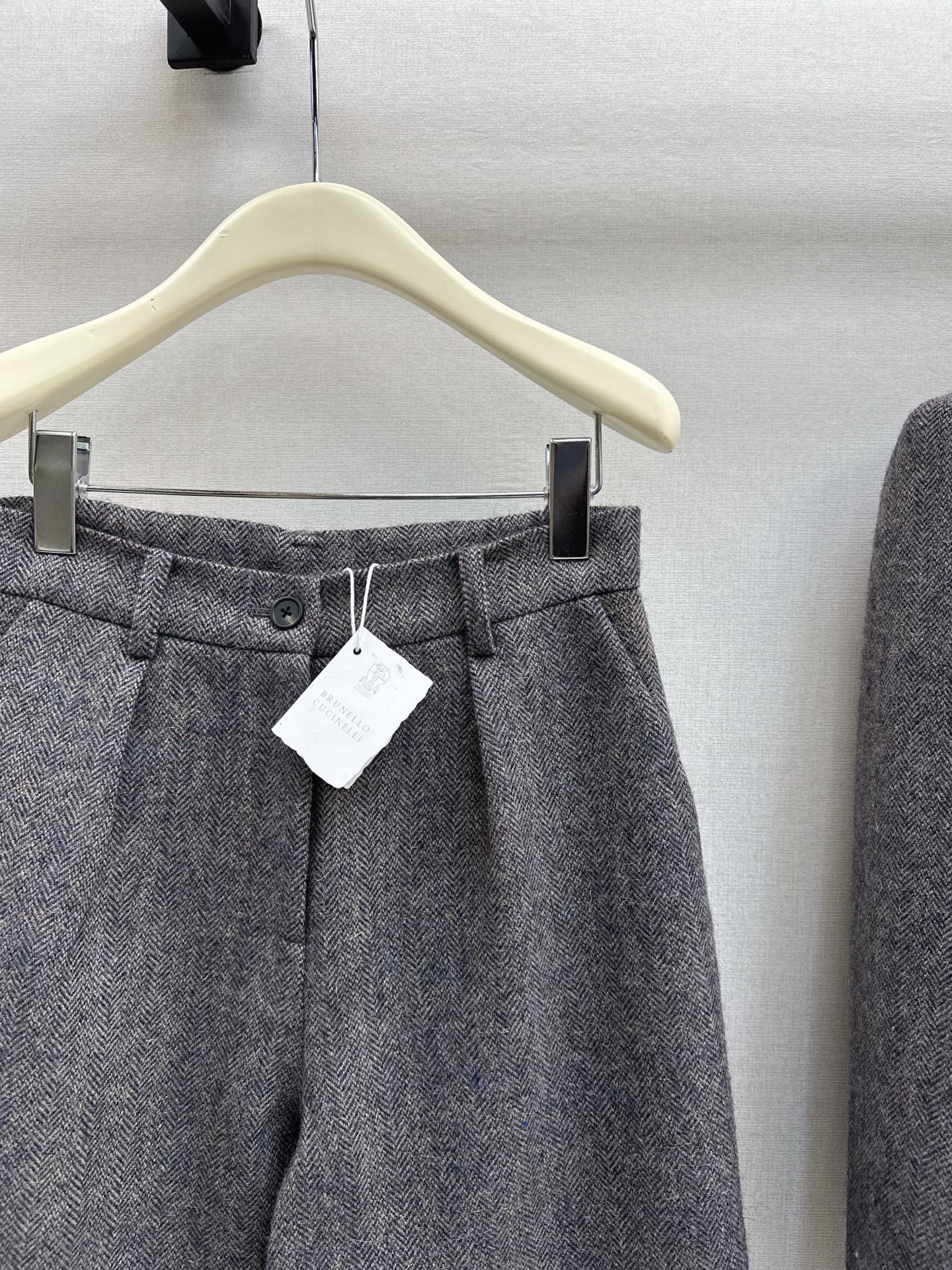 Brune NEW cropped pants