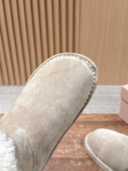 Miu Classic Snow Boots