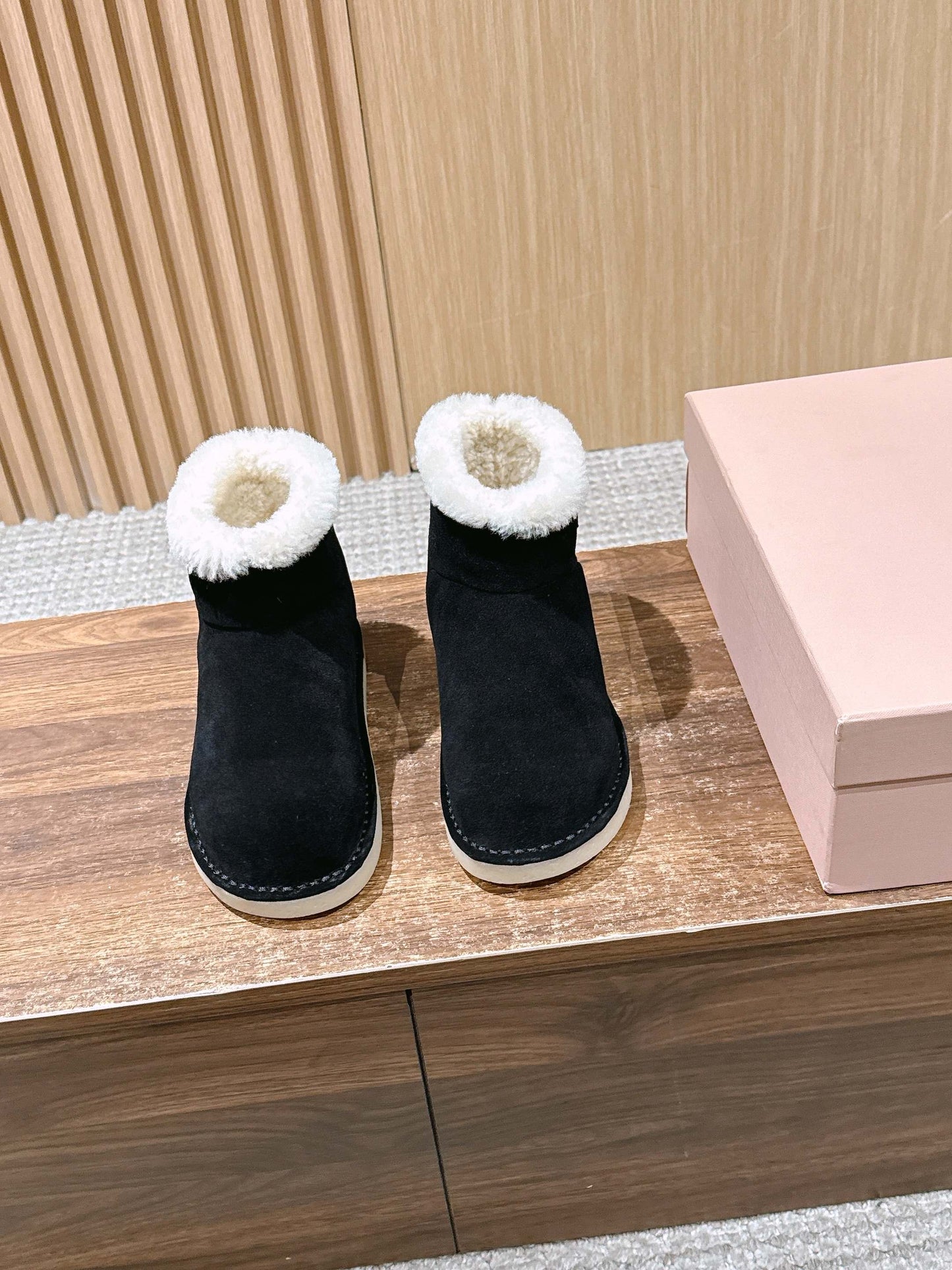 Miu Classic Snow Boots