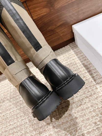 CD NEW Classic Knight Boots